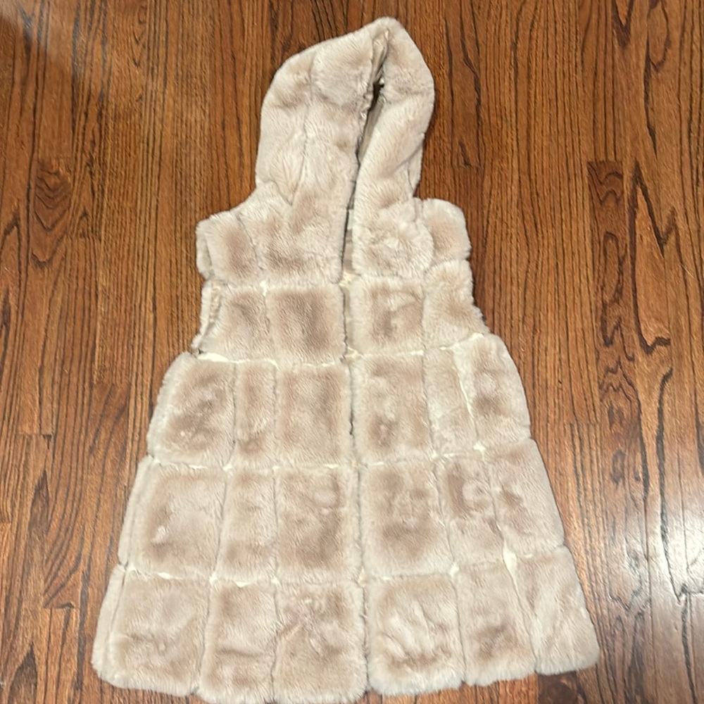 Beige faux fur jacket